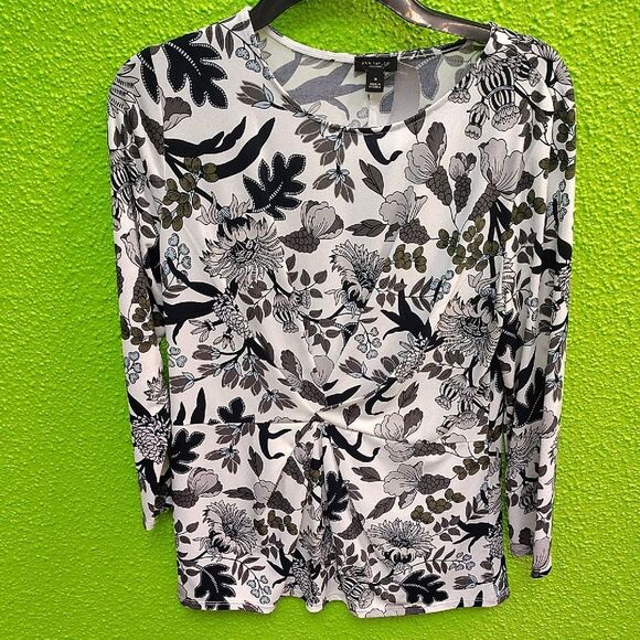 Ann Taylor Black and White Relaxed Fitted Blouse - Picture 1 of 3